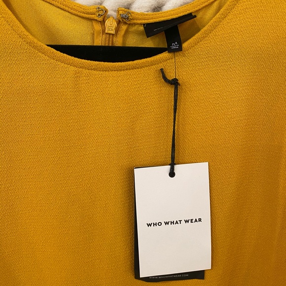 Women’s dress - Picture 2 of 2